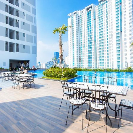 Double E Saigon Apartment In Rivergate Building Ho Şi Min Exterior foto