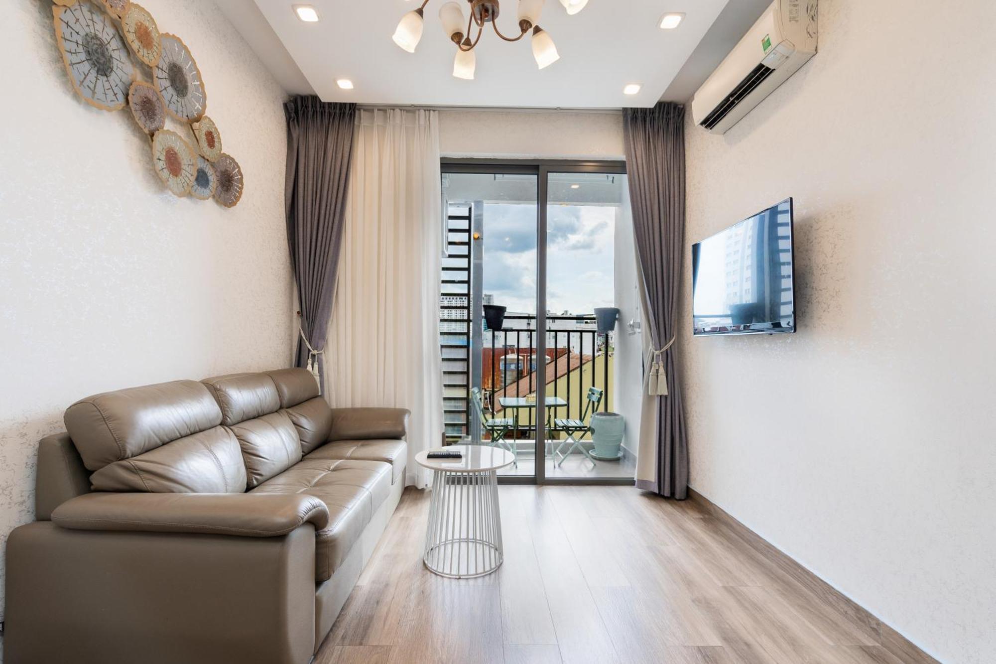Double E Saigon Apartment In Rivergate Building Ho Şi Min Exterior foto
