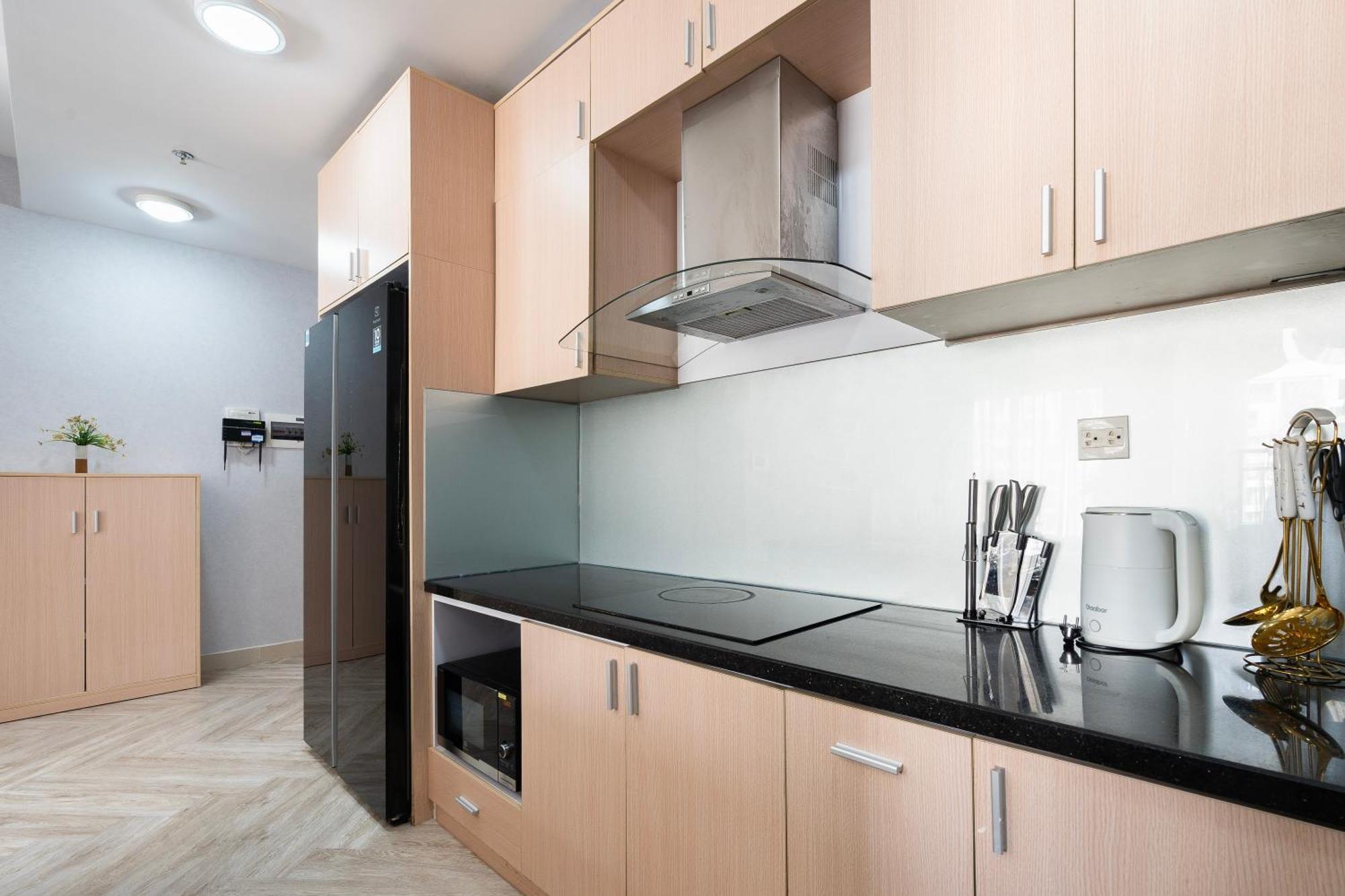 Double E Saigon Apartment In Rivergate Building Ho Şi Min Exterior foto