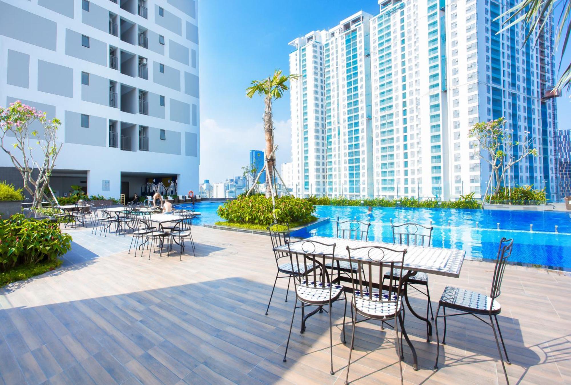 Double E Saigon Apartment In Rivergate Building Ho Şi Min Exterior foto