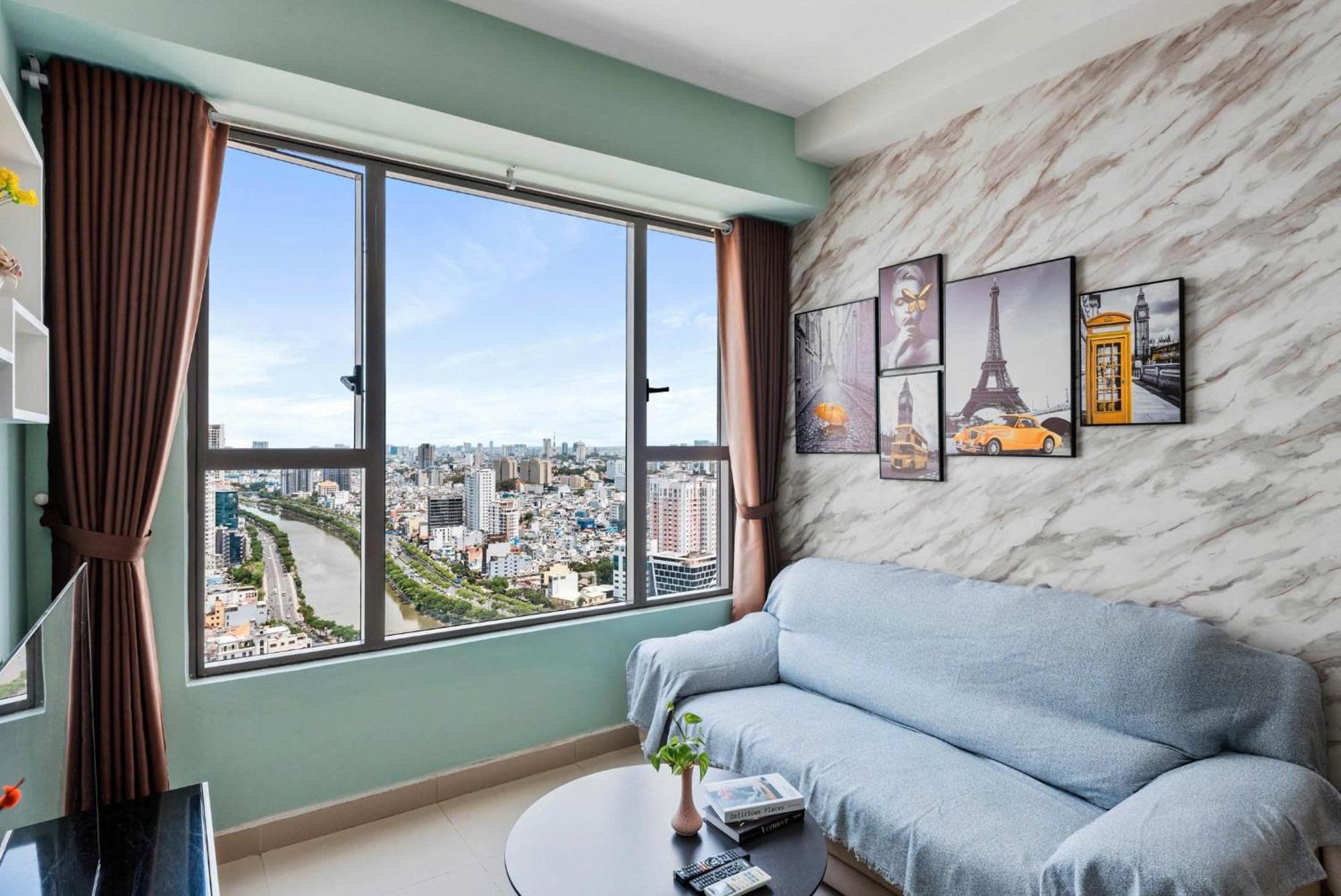 Double E Saigon Apartment In Rivergate Building Ho Şi Min Exterior foto