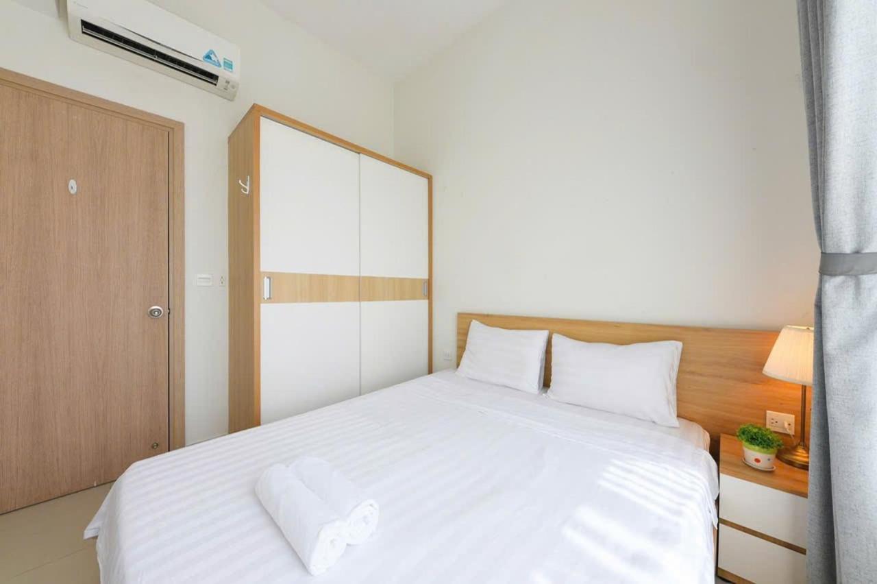Double E Saigon Apartment In Rivergate Building Ho Şi Min Exterior foto